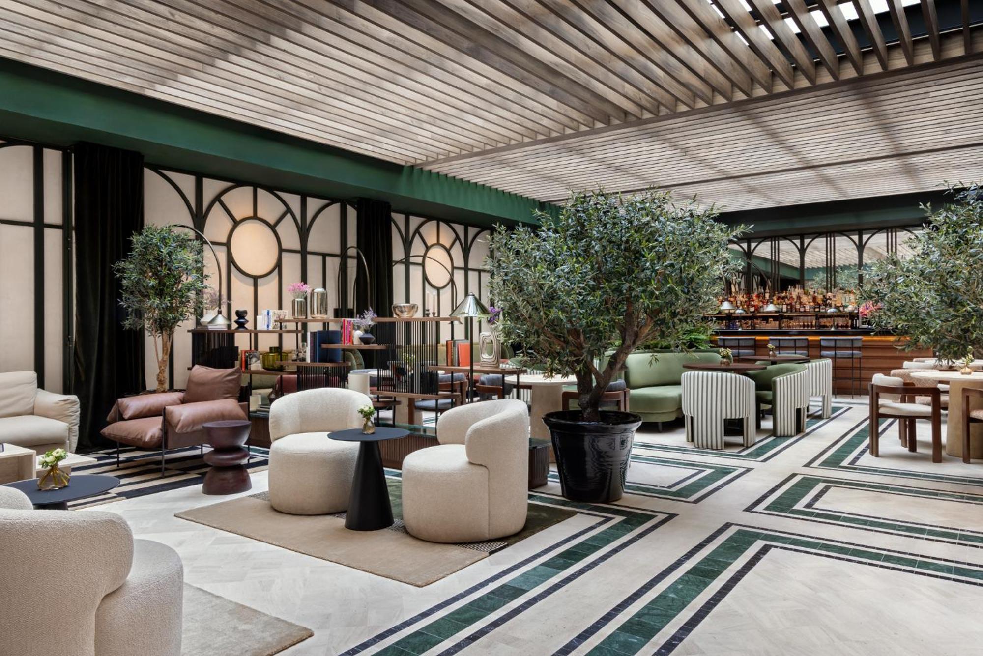 Hotel Tótem Madrid, A Small Luxury Of The World